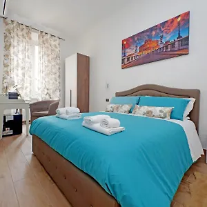 Misa San Lorenzo Guest house Rome